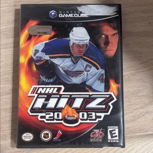 Nintendo GameCube NHL Hitz 2003 - Black and Blue CIB - Picture 1 of 4